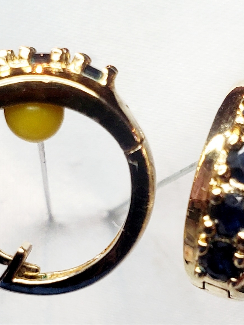 Ross Vintage 18k Gold Vermeil 925 Sterling Silver Sapphire Huggie Hoops — image 3 of 7